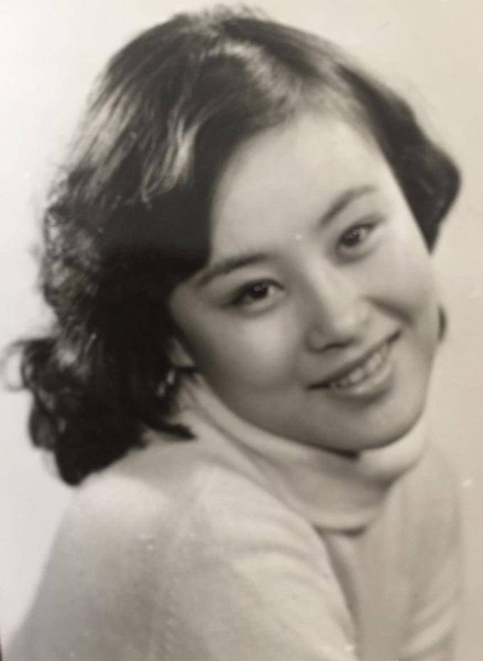 原创20年前母亲惊艳了中国影坛20年后女儿成为了全球最美