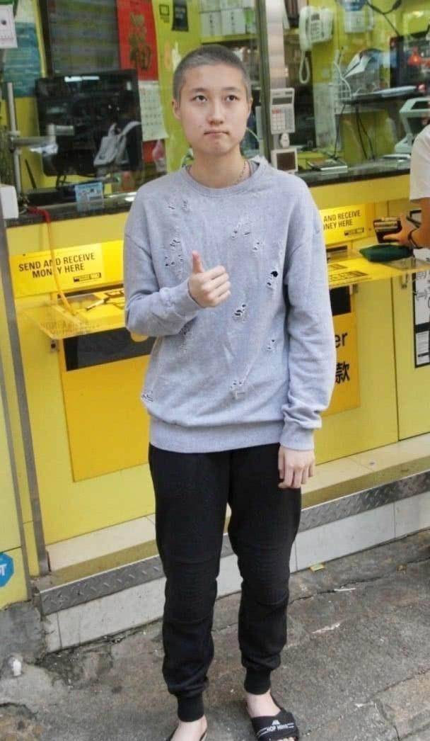 成龙女儿,上演"被嫌弃的一生",如今放下一切重新开始_吴绮莉_吴卓