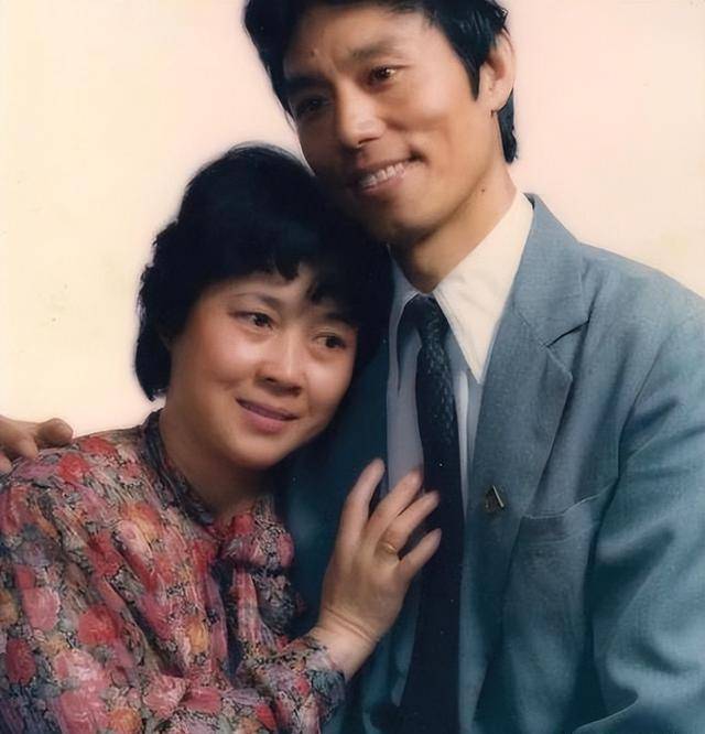 黄婉秋因刘三姐走红曾任文化局副局长与儿子相继离世