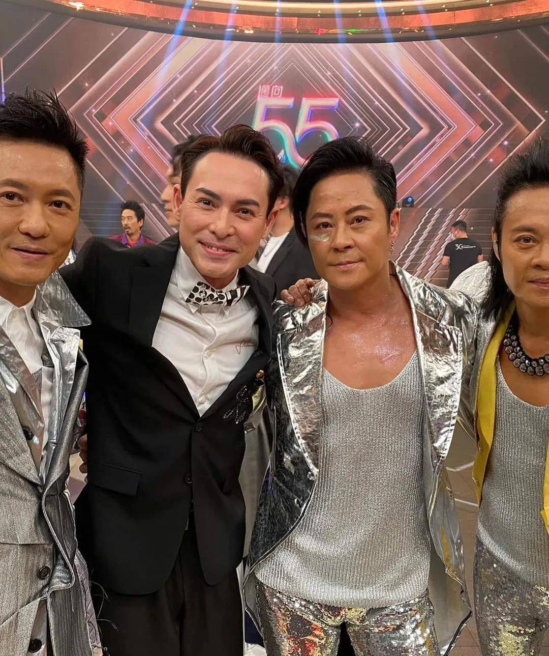 近日,草蜢成员蔡一杰接受艺人陈敏之的youtube频道专访时爆料,自己