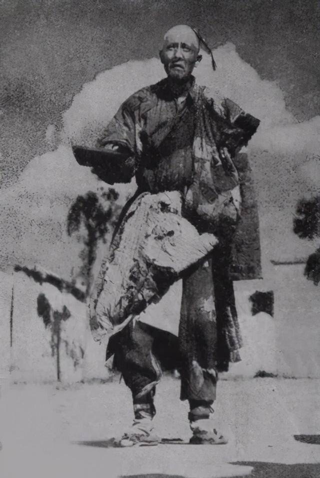 原创被冻死的无名乞丐临死前写下一首绝命诗至今被世人传唱