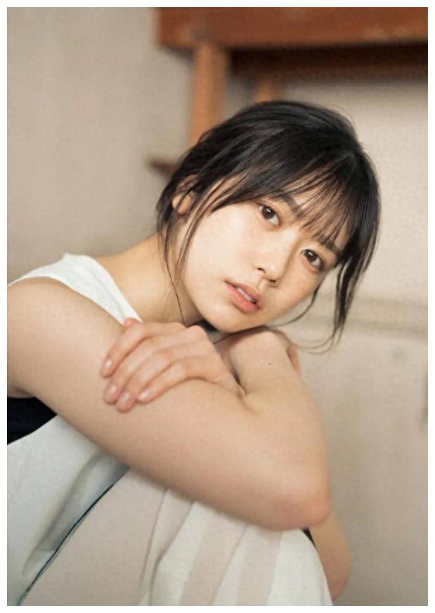 日本00后甜美新星丹生明里身材魅力无限惊艳登场