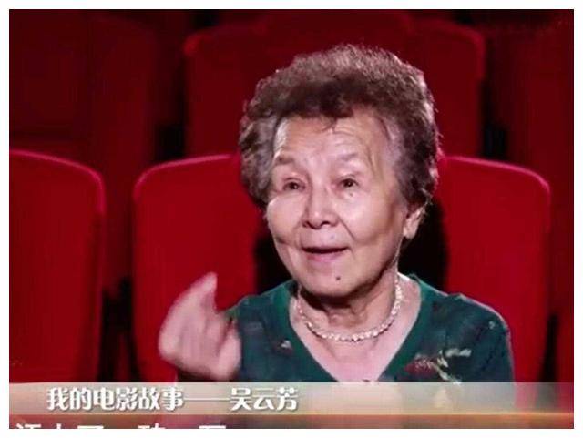 原创张瑞芳银发如花孙景路情爱纷纷演技精湛终不红