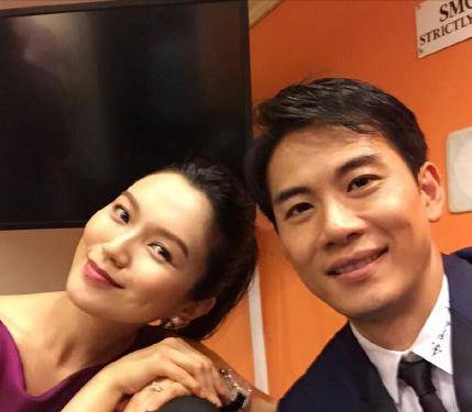 在新加坡大红大紫的中国艺人,因为爱国,拒绝加入新加坡身份_戚玉武