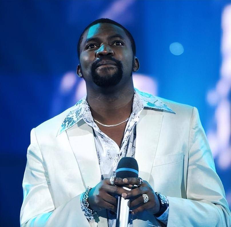 原创黑人歌手好弟近况走红后迎娶中国姑娘今36岁仍未取得中国绿卡