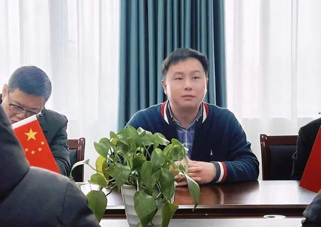 吉利学院刘高所长讲话刘所长向大家介绍了吉利学院的特色专业,办学