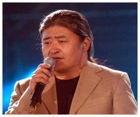 刘欢相识9天便求婚患不死病妻子执子之手白头偕老