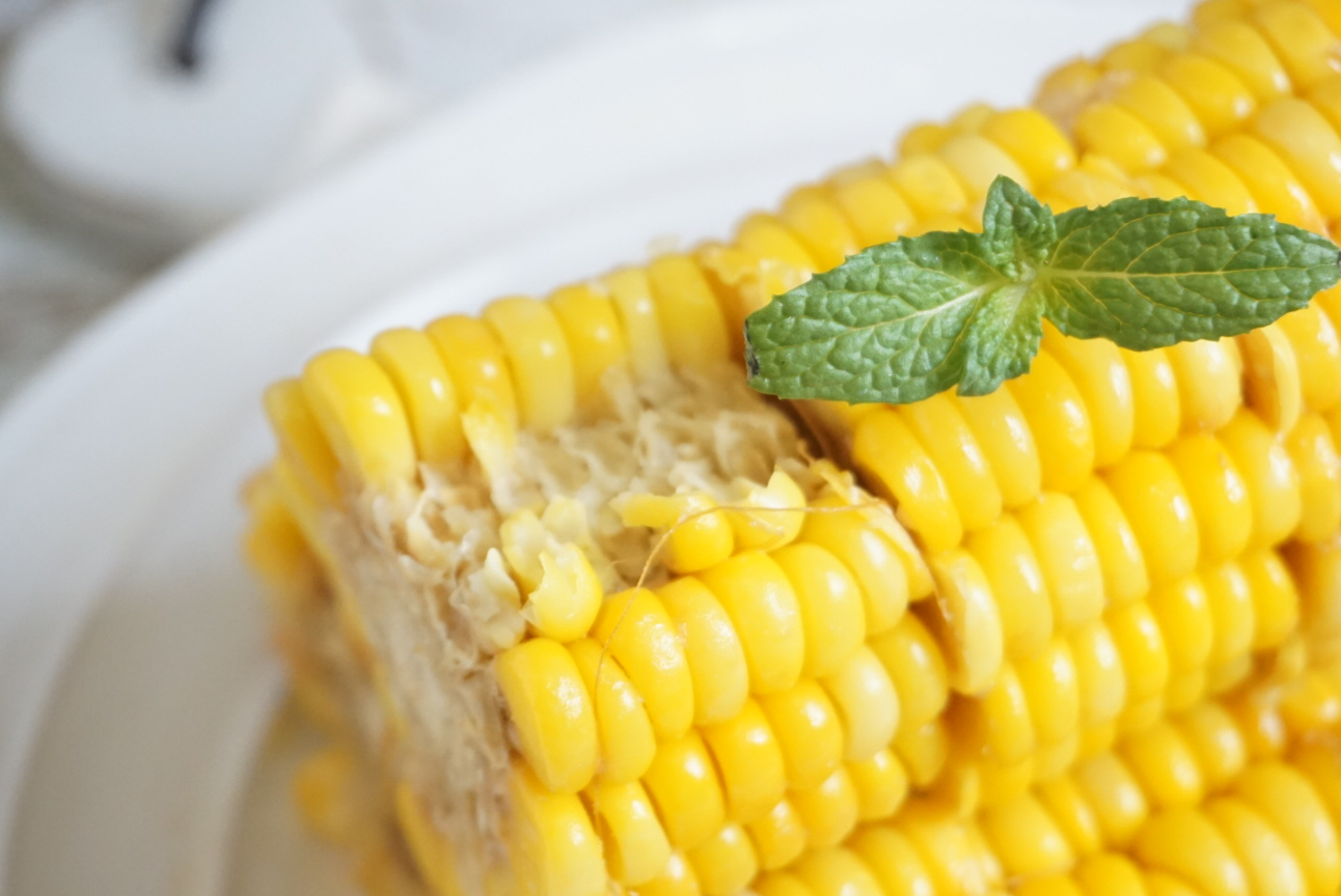 媲美kfc的奶香玉米棒,自己做更健康,孩子一口气吃了3个还要吃!_牛奶_