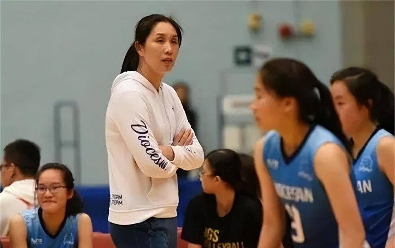 50岁前女排队长近况:面容松弛不复甜美,皱纹明显模样苍老_孙玥_排球