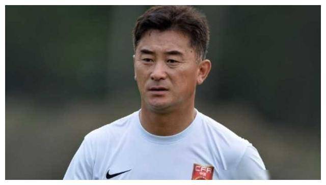 原创高洪波谢晖出局宋凯提拔国足新希望范志毅点评精辟闪光