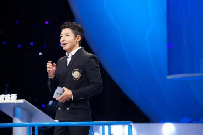 撒贝宁主持节目一位院士念错字撒贝宁却说我也想跟您这样读