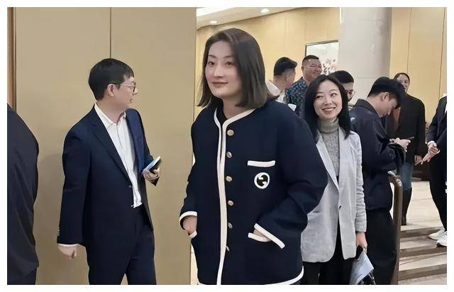宗馥莉曝光最新照片身材曼妙事业第一