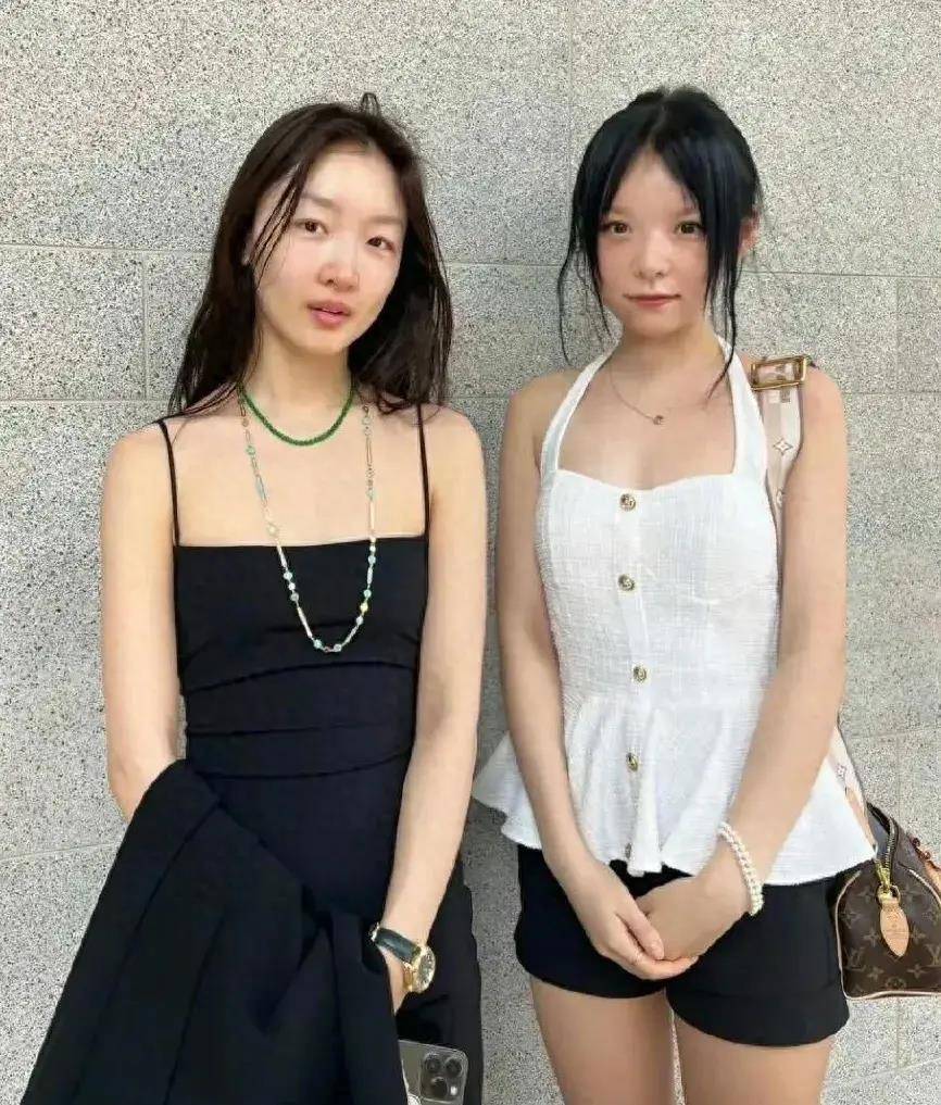 周冬雨合照深度剖析误解烟消云散真相浮出水面