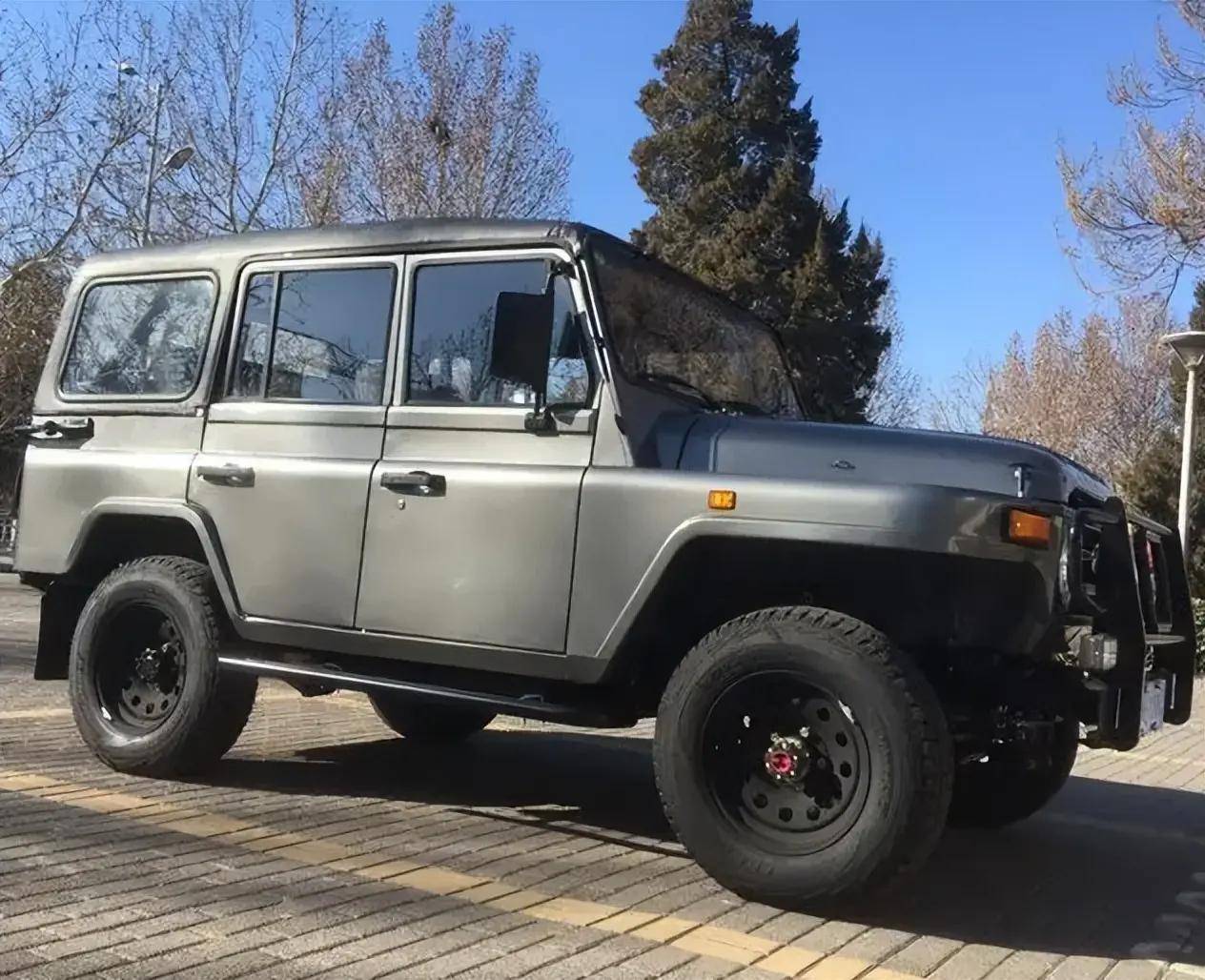 从长江46吉普到北京bj212,再到坦克300,浅述国产硬派suv发展史_搜狐