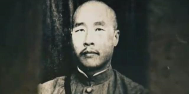 渠"武夫式"的演讲,滑稽荒诞的表面,老韩深有所指_兄弟_中国_韩复榘