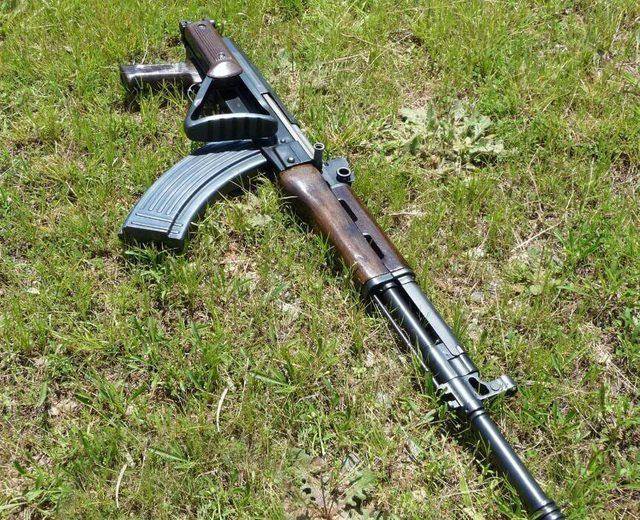 〈短〉步枪界的"临时工",却赢得国内外一致好口碑!永远的81杠