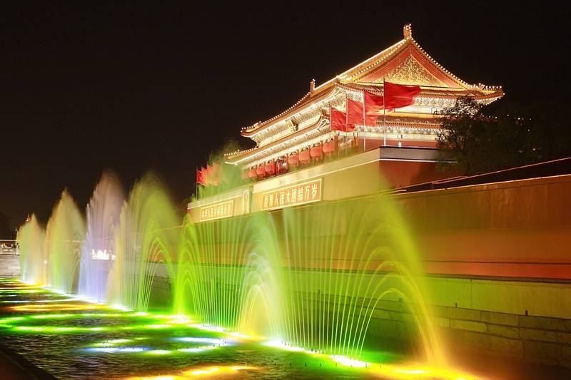 情侣二人去北京旅游五天大概多少钱,北京旅游团五日游行详细省钱攻略_