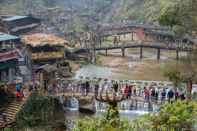 贵州必去的十大经典旅游景点排行贵州旅游十大绝佳景点推荐你去过几个