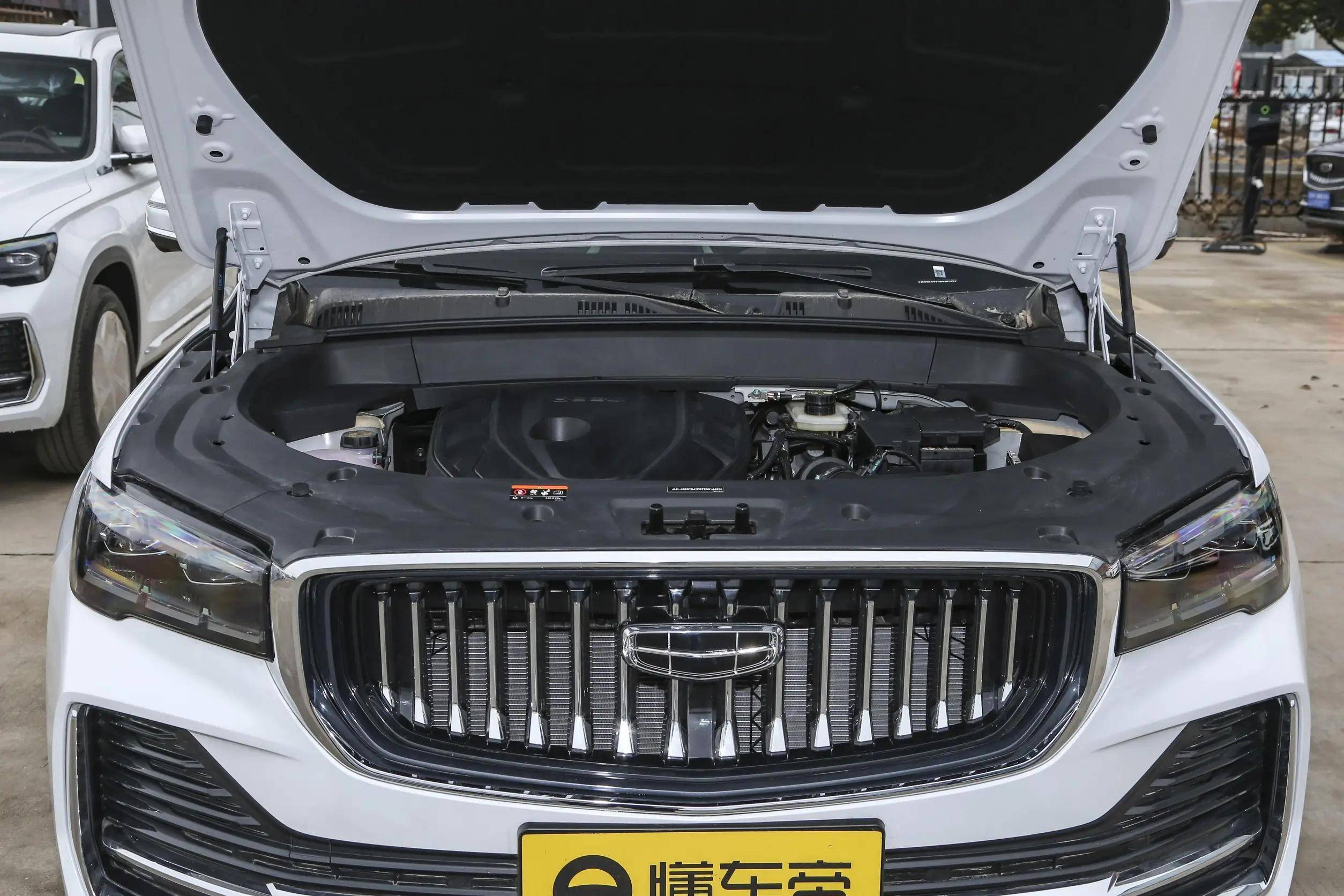 吉利星越l两驱长风版上市,售价14.77万元