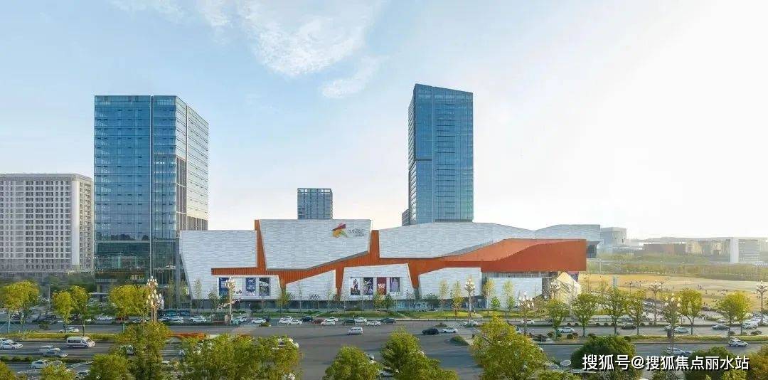 武汉伟鹏硅谷小镇售楼处电话→售楼中心首页→楼盘百科详情→24小时