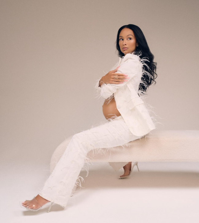 原创杰伦格林喜当爹女友今年39与老詹同岁女友儿子与自己同岁