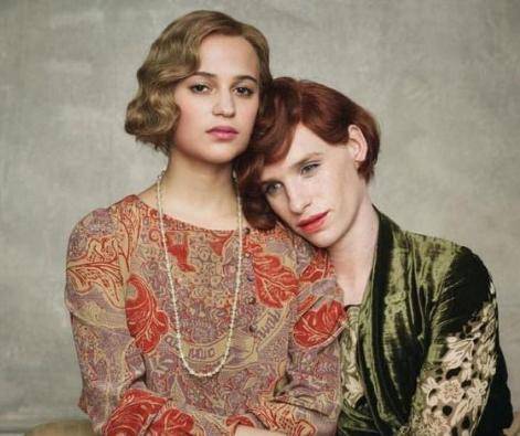 原创世界首位变性人变性只为给妻子做模特妻子火了他死在手术台上