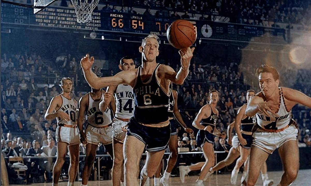 得分王在含金量上仅次于冠军. 然而约翰斯顿连续三年带队