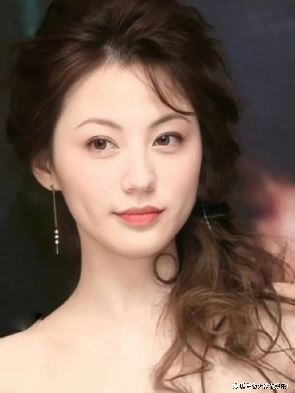 其实,是刘心悠.