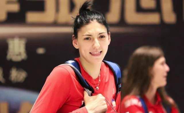 之后的八年间,博斯科维奇和塞尔维亚女排保持着统治地位.