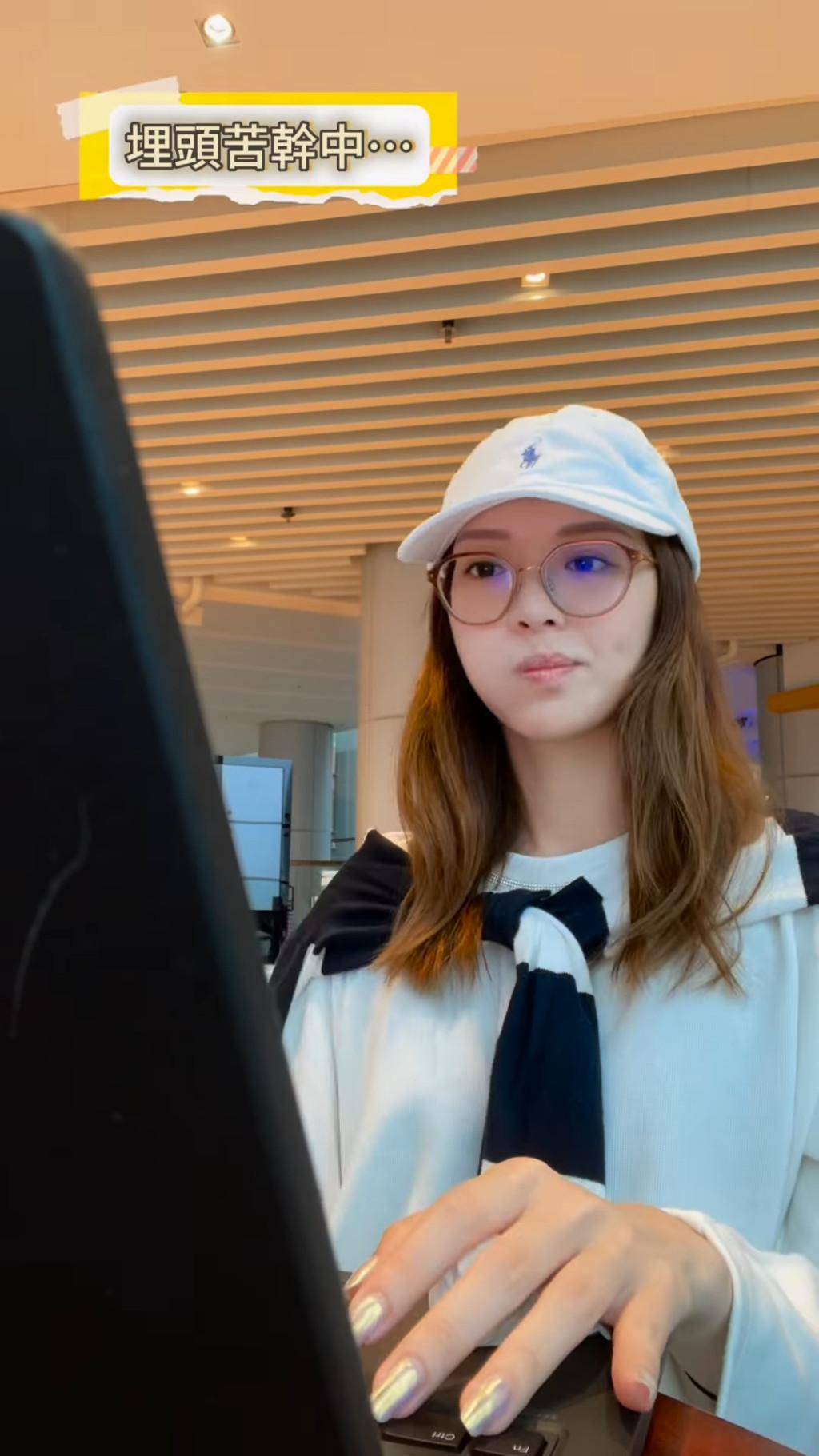 29岁香港小姐冯莹莹,曾被称"性学医生",如今拿到博士学位