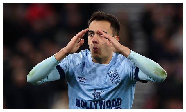 原创曼联左后卫塞尔吉奥雷吉隆受伤提前离队透露内情