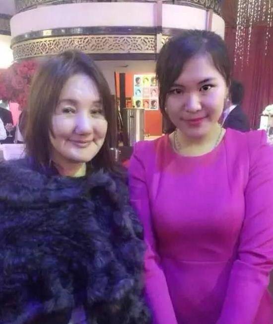 将门千金余莎莉,家道中落为生活拍时尚片,2婚2离晚年破产摆摊