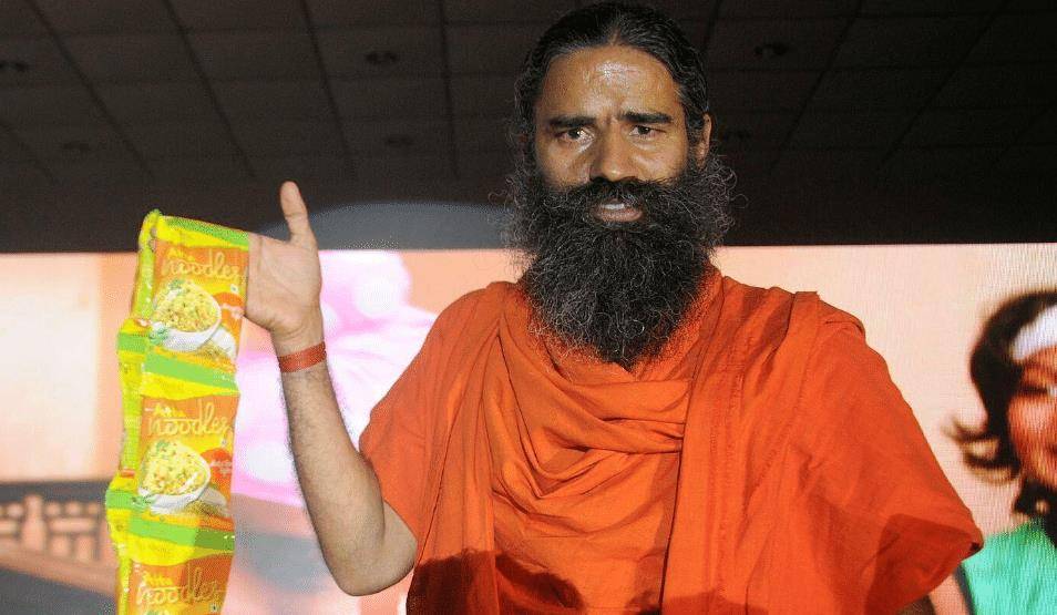 印度90岁瑜伽大师,坦言自己77年从未进食,直到有人做实验监控他_普拉