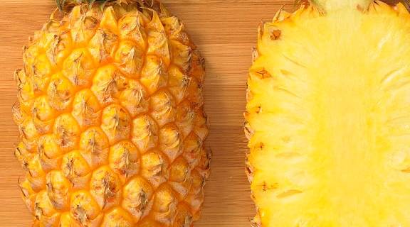 菠萝好吃营养又保健春吃菠萝还能止渴开胃