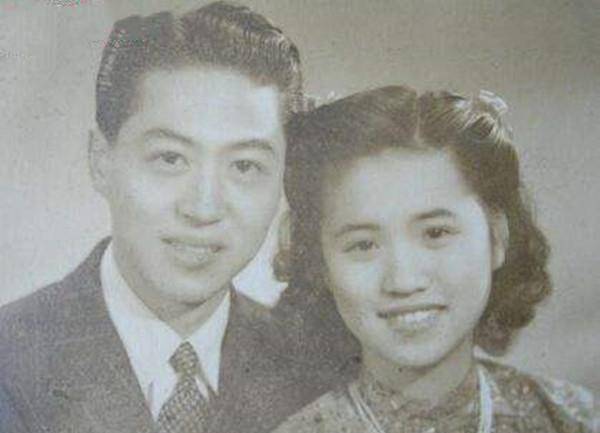 原创民国奇案妻子失踪丈夫登报警方调查无果却因一只猫破案