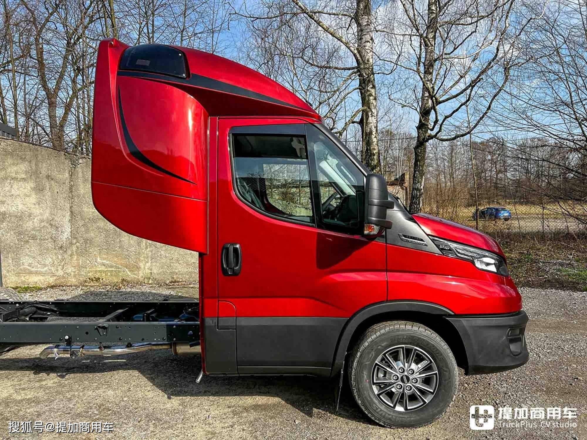 带卧铺还能做饭,带你看波兰特色的依维柯daily_搜狐汽车_搜狐网