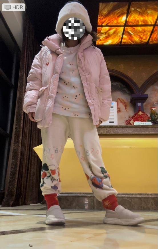 人民网评上班恶心穿搭冲上热搜网友总结原因扎心了老铁