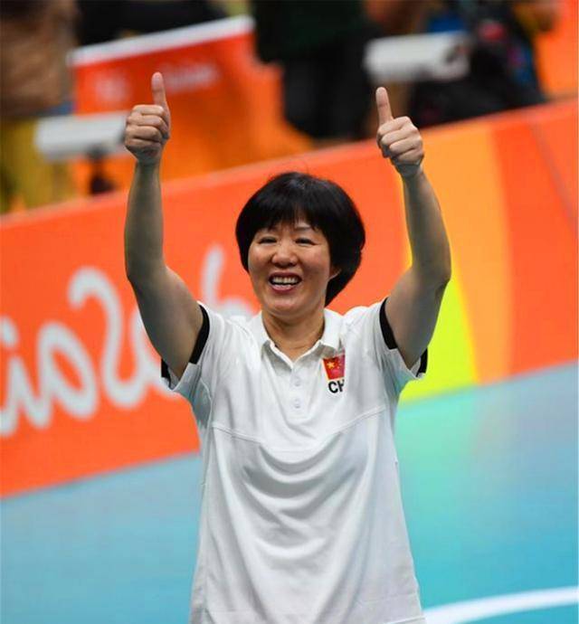 原创天才女排队员不辞而别赴美深造郎平哽咽发声宣布她被永久除名