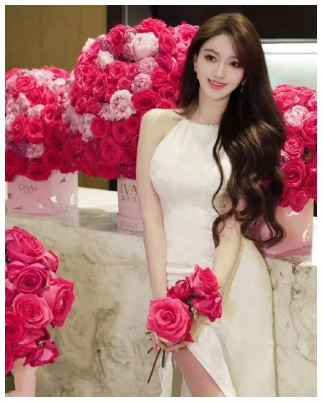 叶珂晒豪宅百万包包与黄晓明交往后的经济逆袭