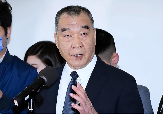 原创台军先下手为强雄风导弹已就位邱国正不自量力战斗随时打响