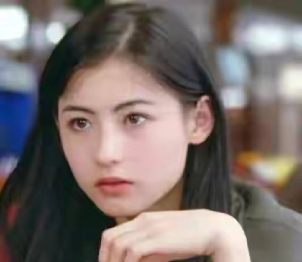 阿娇是余文乐的女朋友,张柏芝是谢霆锋的老婆,李美琪是吴彦祖的女朋友