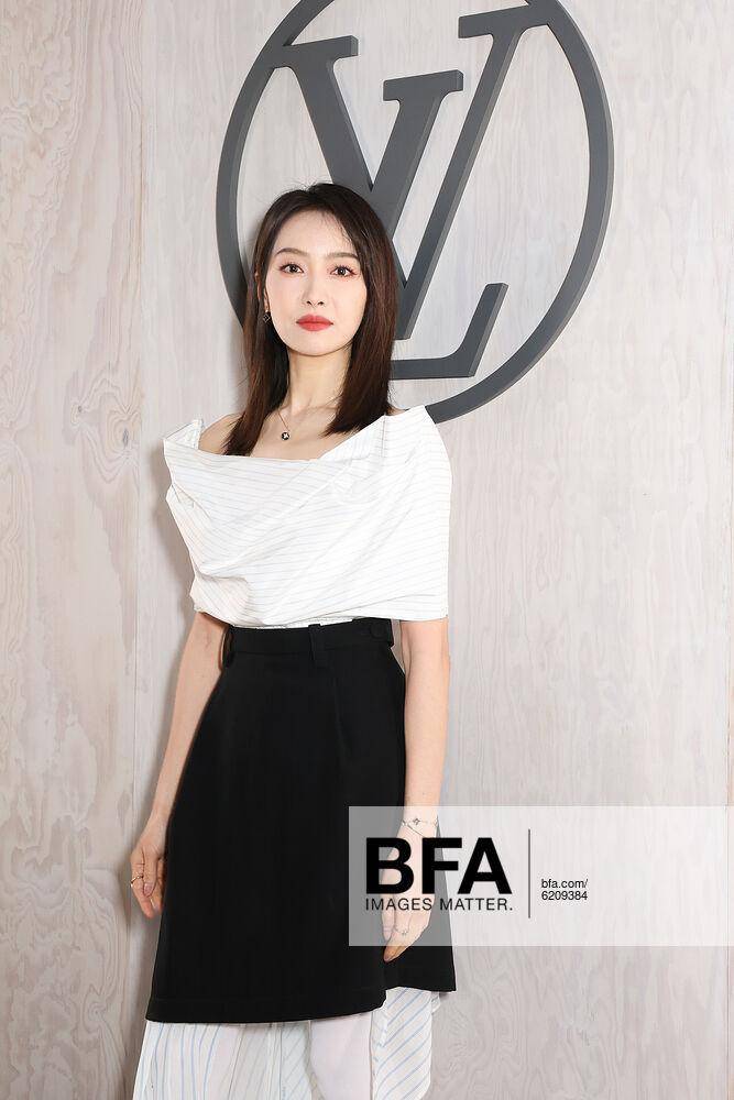 原创巴黎时装周怼脸生图明星纷纷出糗没了滤镜年龄感就出来了