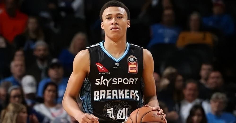 原创rj汉普顿有机会成长为联盟中很受欢迎的大个子控球者