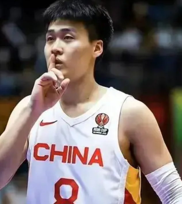 原创如果没有伤病这12人大名单将会是中国男篮的最强战力
