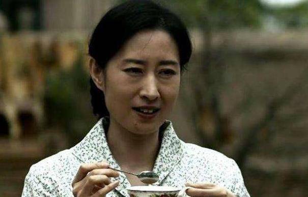 三个头婚女挑来挑去,都嫁了二婚男,她们过得怎么样_安杰_葛美霞_德福