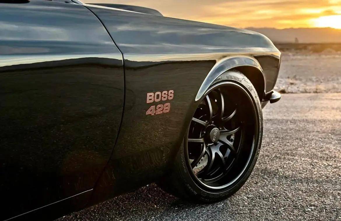 为美式肌肉车代言,货真价实的公路撕裂者,野马boss429_搜狐汽车_搜狐