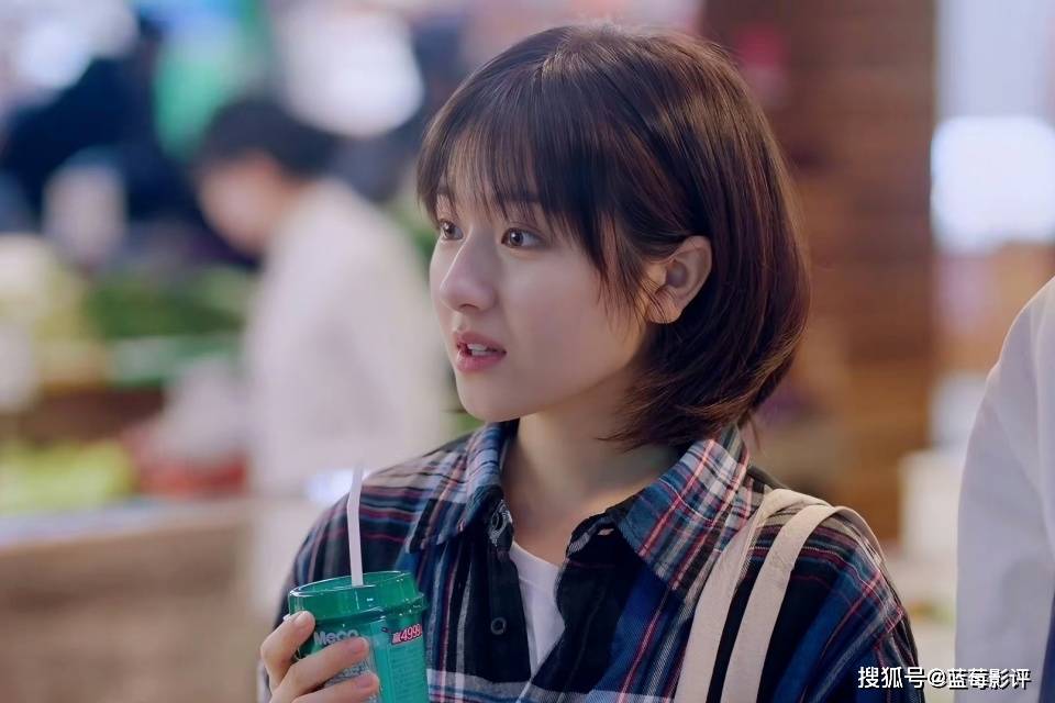 李兰迪新剧开播就被五星刷屏,观众的好评理由出奇一致!