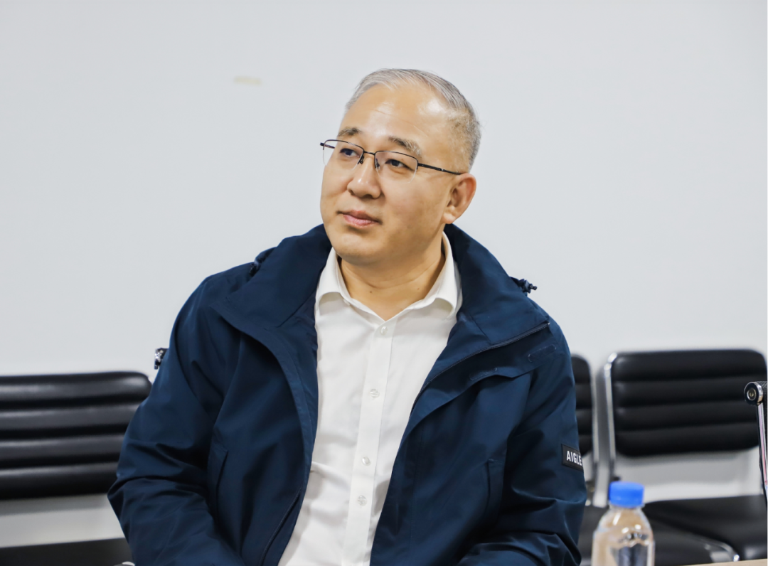 简讯腾讯云副总裁罗朝亮到访南方乡投并展开交流会谈
