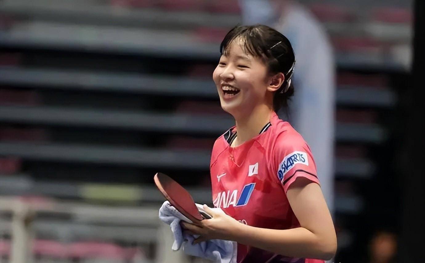 张本美和打疯了,连赢3局,6-8后连得5分,约战孙颖莎_陈思雨_对手_日本