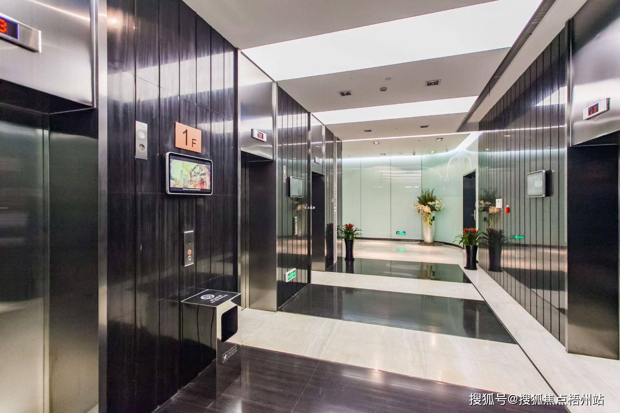 竣工日期:2017年,地理位置:杭州市下城区长浜路698号,层高:3.